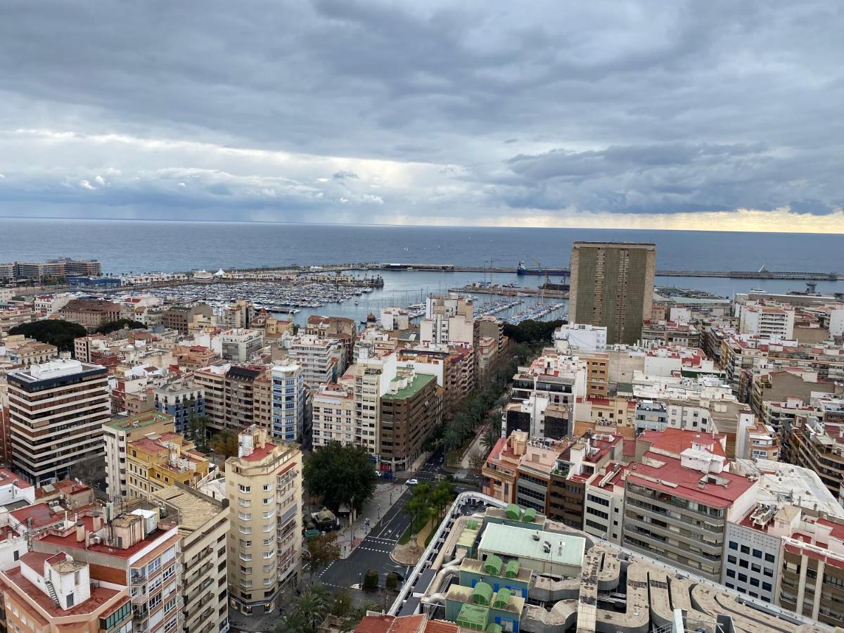 Apartamento 24Th Floor & Sea View Alicante Kültér fotó